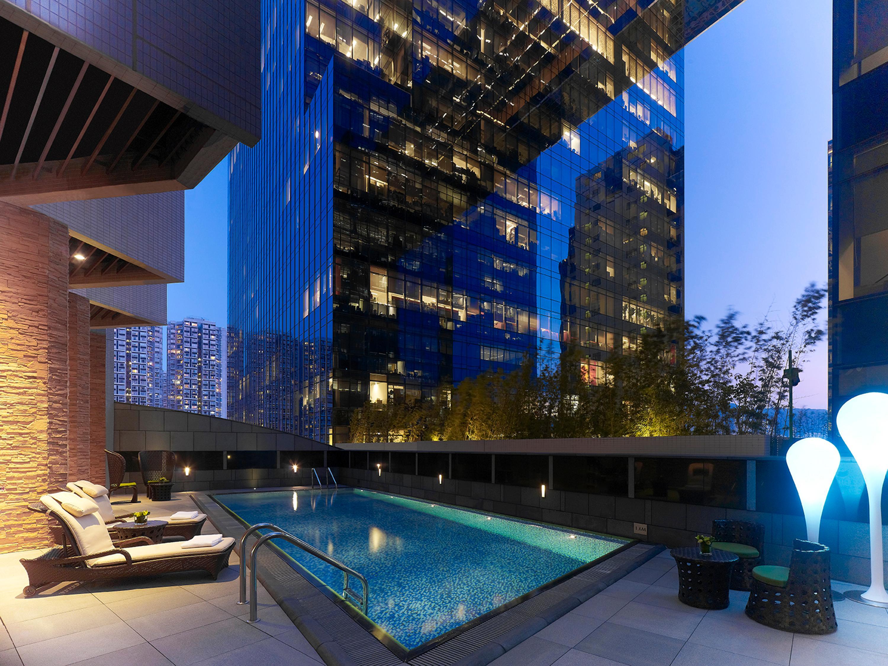 Dorsett Kwun Tong, Hong Kong Hotel Buitenkant foto