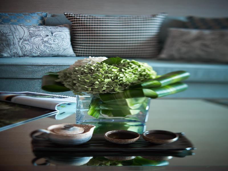 Dorsett Kwun Tong, Hong Kong Hotel Buitenkant foto